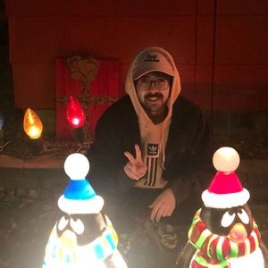 Meet your Posher, Charles